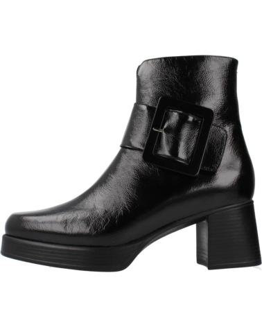 BOTINES PIESANTO 245502P NEGROS CON PLATAFORMA Y CORREA DECORATIVA NEGRO