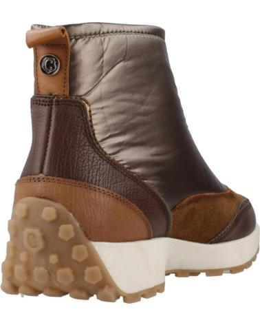 CARMELA ZAPATILLAS MUJER MODELO 16199501C COLOR MARRON CAMEL