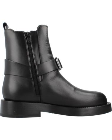 ALPE BOTINES ELOISE NEGROS CON HEBILLA METÁLICA Y SUELA TRACK NEGRO