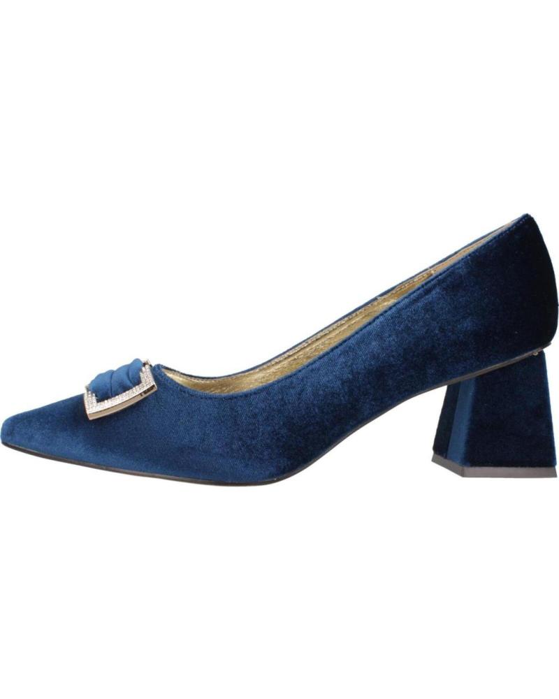 ESCARPINS EN VELOURS MENBUR MODÈLE 257090W05M BLEU MARINE AVEC BOUCLE NAVY