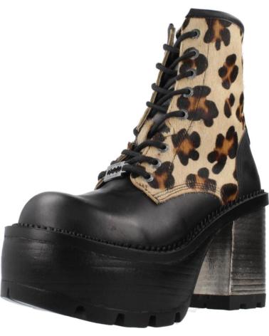 BOTAS NEW ROCK MSEVE02 C4 ANIMAL PRINT CON TACÓN METÁLICO BLANGRO