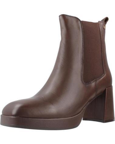 CARMELA BOTINES MUJER MODELO 16184802C COLOR  MARRON