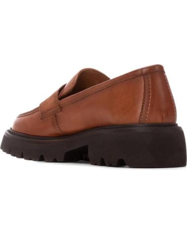 CARMELA 162545 CAMEL LOAFERS WITH TRACK SOLE CAMEL