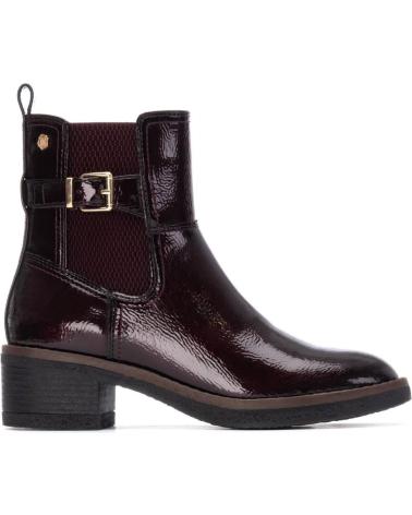 BOTA CHELSEA DE PIEL CARMELA 162579 BURDEOS CON HEBILLA DECORATIVA BURDEOS