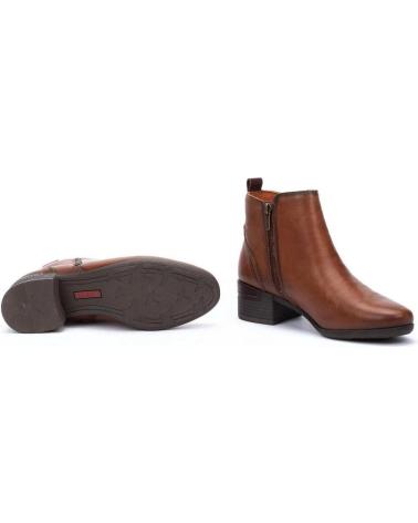 BOTINES PIKOLINOS 8950 DE PIEL COLOR CUERO CUERO