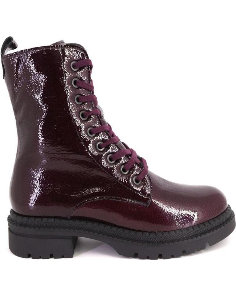 BOTA PITILLOS 10794 CHAROL BURDEOS CON CORDONES Y SUELA TRACK BURDEOS