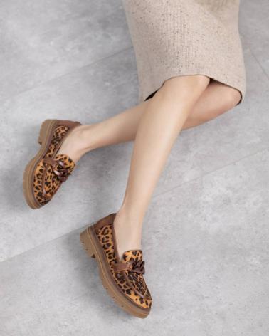 REFRESH 173003 LEOPARD PRINT LOAFER WITH TRACK SOLE LEOPARDO