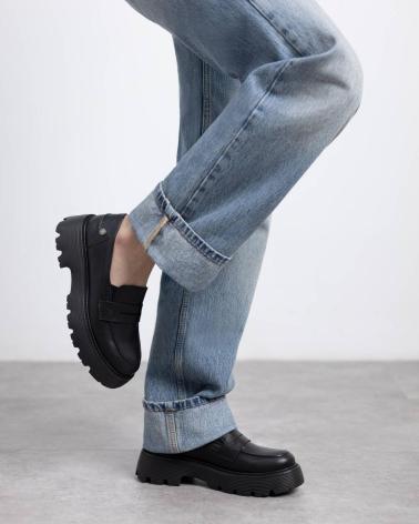 MOCASSIM REFRESH 173197 PRETO COM PLATAFORMA TRATORADA NEGRO