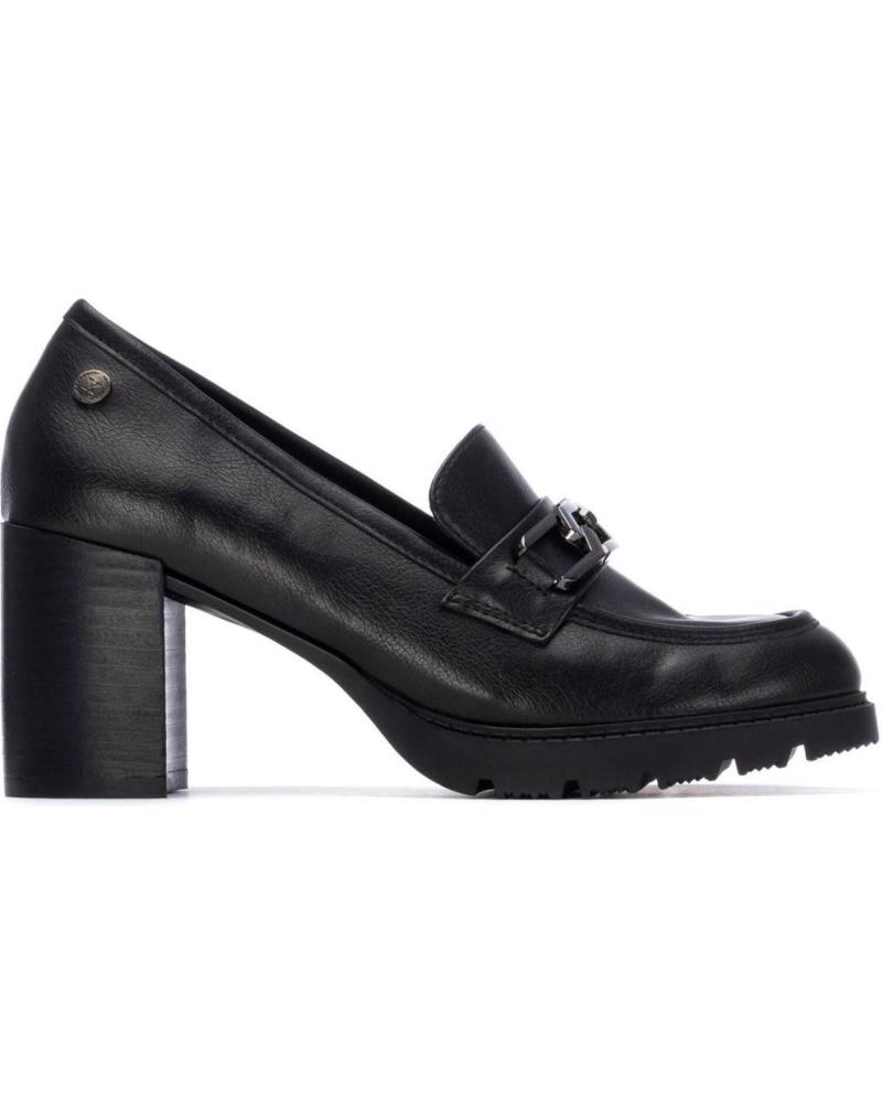 MOCASSIM XTI 144302 PRETO COM PLATAFORMA E CORRENTE NEGRO