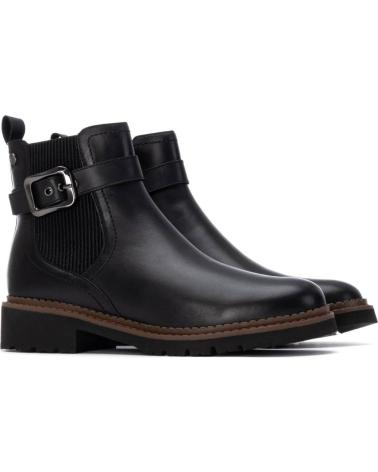 CARMELA 162491 BLACK - CHELSEA BOOT BUCKLE AND TRACK SOLE NEGRO