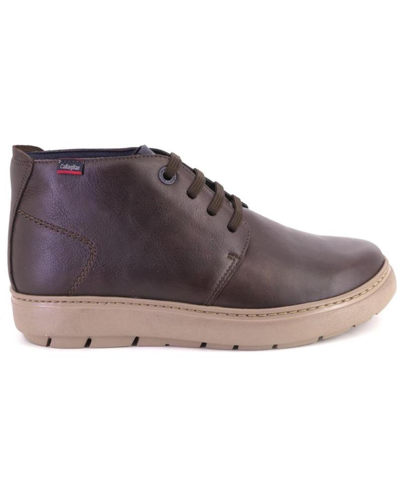 BOTAS CHUKKA CALLAGHAN 60601 EM COURO MARROM COM ATACADORES MARRON