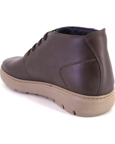 BOTAS CHUKKA CALLAGHAN 60601 EM COURO MARROM COM ATACADORES MARRON