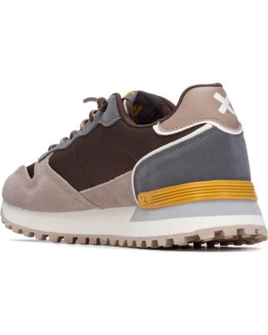 TÊNIS XTI 144139 TAUPE TAUPE