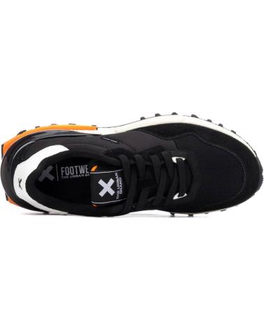 XTI 144615 PRETO - TÊNIS CASUAIS NEGRO