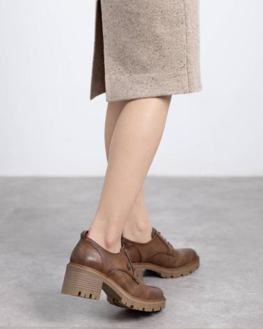 CHAUSSURE OXFORD REFRESH 172912 CAMEL AVEC SEMELLE CRANTÉE CAMEL