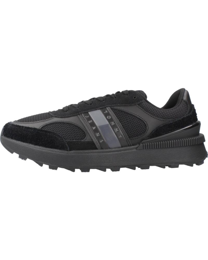 TOMMY JEANS ZAPATILLAS HOMBRE MODELO TJM TECHNICAL RUNNER ESS COLOR NEGR BDS