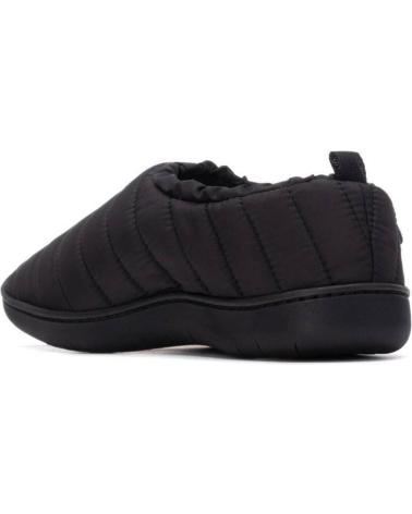 XTI 144709 BLACK HOUSE SLIPPERS NEGRO