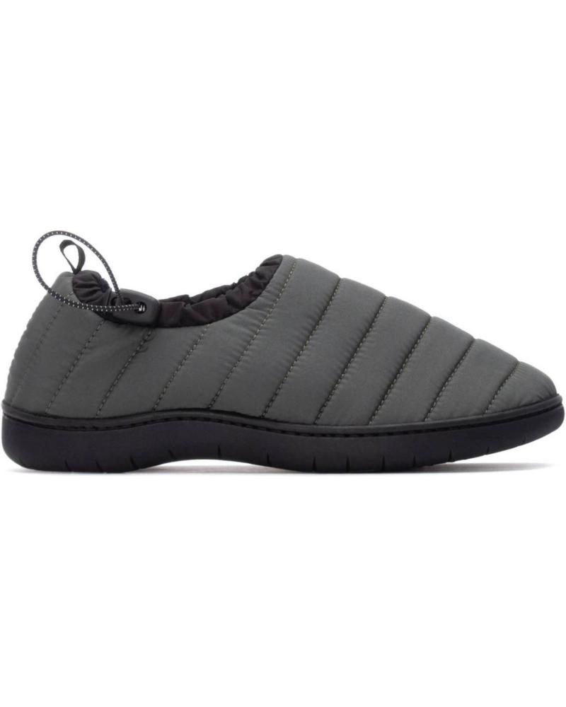 XTI 144709 KHAKI HOUSE SLIPPERS KAKI
