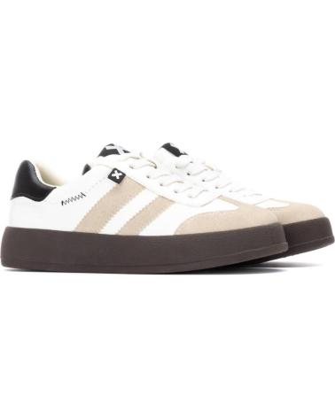 XTI 151409 WHITE CASUAL SNEAKER WITH PLATFORM BLANCO