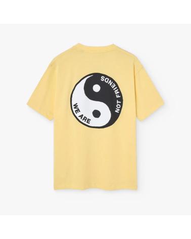 T-SHIRT WE ARE NOT FRIENDS YINGYANG TWINS AMARELO PASTEL MULTICOLOR
