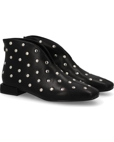 PUNTOSALAO BOTINES BAJOS PLANOS TACHUELAS PARA MUJER COLOR NEGRO S-5512 VARIOS COLORES