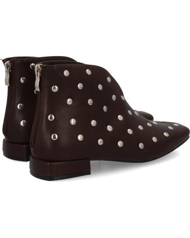 PUNTOSALAO BOTINES BAJOS PLANOS TACHUELAS PARA MUJER COLOR CAFE S-5512 VARIOS COLORES
