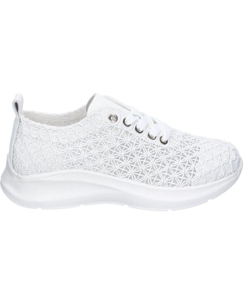 PUNTOSALAO TT FREIZEIT-SNEAKER WEISS MIT LOCHMUSTER-DESIGN VARIOS COLORES