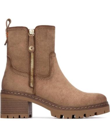 BOTINES REFRESH 173023 CON TACÓN Y SUELA TRACK EN TAUPE MARRÓN MARRóN