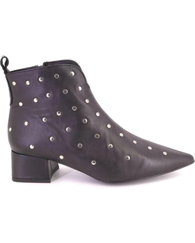 DESIREÉ RABAT5 BLACK LEATHER ANKLE BOOTS WITH STUDS NEGRO