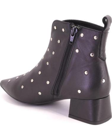 DESIREÉ RABAT5 BLACK LEATHER ANKLE BOOTS WITH STUDS NEGRO