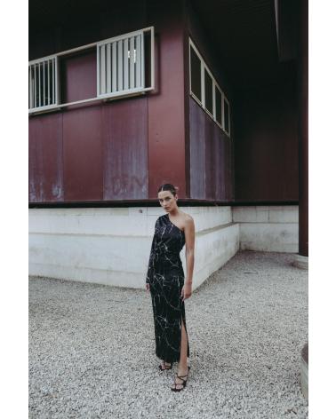 PUNTOSALAO VESTIDO MIDI ASIMETRICO SATINADO PARA MUJER DISENO ESTAMPADO NEGRO