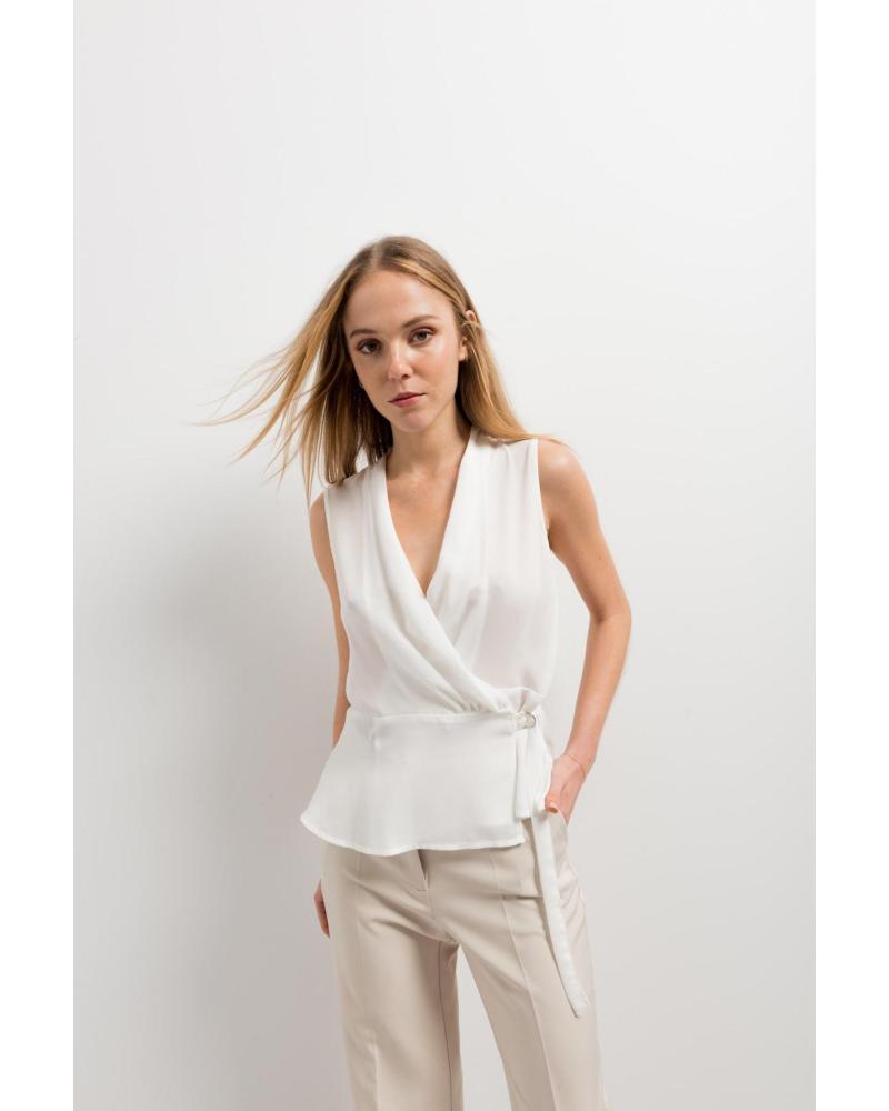 PUNTOSALAO BLUSA INCROCIATA CRUDA SENZA MANICHE CON FIBBIA BLANCO