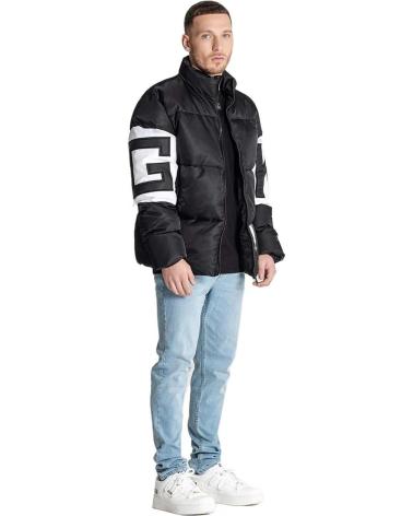 GIANNI KAVANAGH CHAQUETA ACOLCHAGDA CAPTAIN NEGRO GIANNI KAVANAGH CHAQUETA ACOLCHAGDA CAPTAIN NEGRO