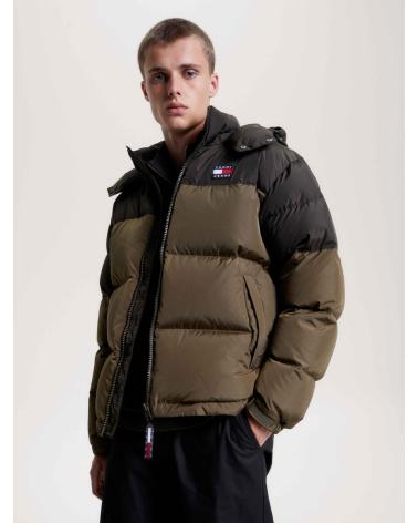 TOMMY HILFIGER PARKAS Y CAZADORAS DE CHICO DM0DM17482 VERDE