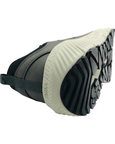 JOMA DEPORTIVA CONFORT PARA HOMBRE ATOLON MEN 2523 COLOR KAKI VERDE
