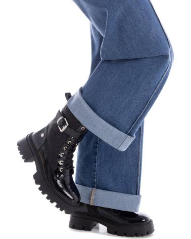 XTI 144669 SCHWARZE STIEFELETTEN MIT PROFILSOHLE NEGRO