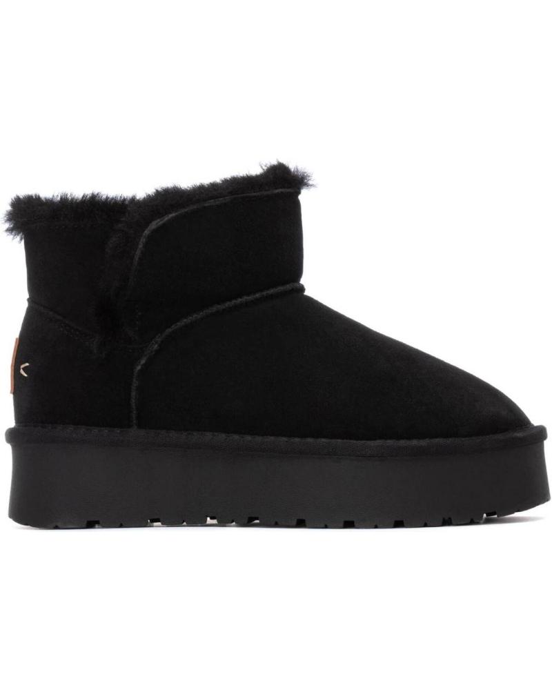 BOTA CURTA DE PLATAFORMA CARMELA 162633 PRETA NEGRO