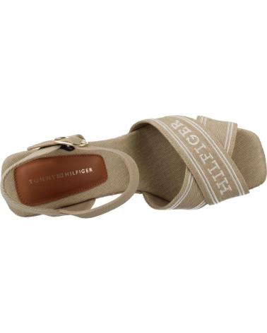 TOMMY HILFIGER SANDALIAS MUJER MODELO FW0FW08668 COLOR MARRON CLARO ACC