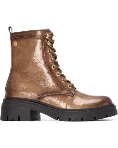 BOTA MILITAR XTI 144296 BEIGE CON SUELA TRACK BEIGE