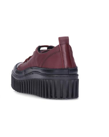 ZAPATILLAS ART BRIGHTON 1518 BURDEOS CON PLATAFORMA ROJO