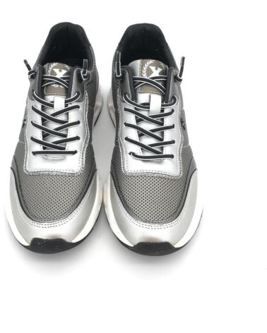 XTI FREIZEITSNEAKER MODELL 144573 SILBER PLATEADO