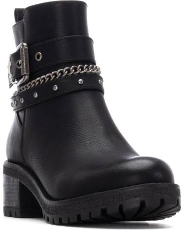BOTÍN MOTERO REFRESH 172918 NEGRO CON TACHUELAS Y CADENA NEGRO