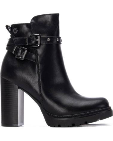 BOTINS REFRESH 172925 PRETOS COM FIVELAS, TACHAS E SALTO ALTO NEGRO