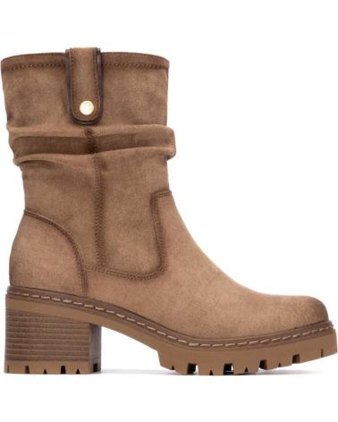 BOTAS REFRESH 173021 BEGE COM SOLA TRATORADA E DETALHE FRANZIDO BEIGE