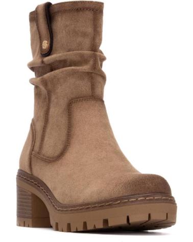 BOTAS REFRESH 173021 BEGE COM SOLA TRATORADA E DETALHE FRANZIDO BEIGE