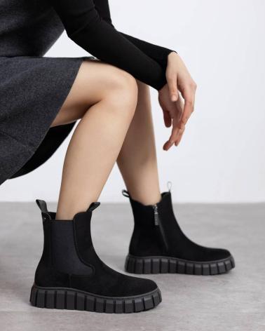 REFRESH 173088 SCHWARZE CHELSEA STIEFELETTE MIT PROFILSOHLE NEGRO