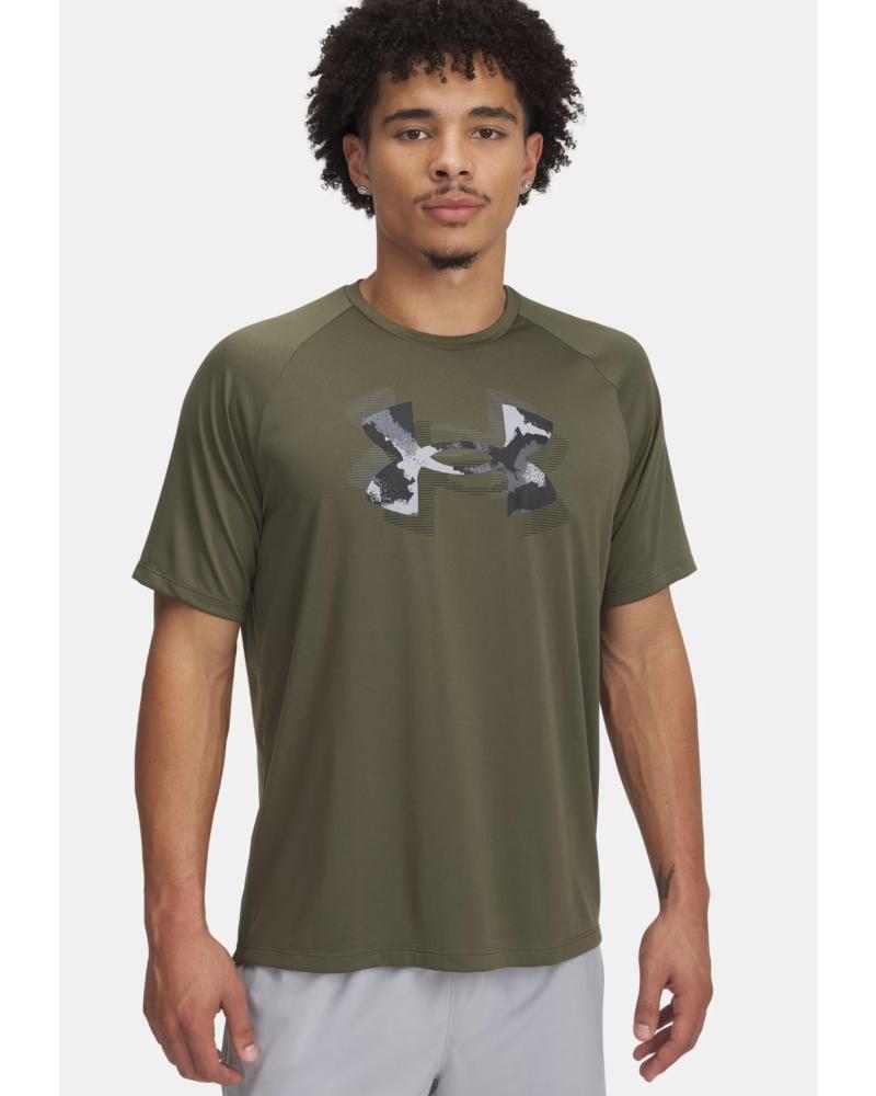 UNDER ARMOUR CAMISETA MANGA CORTA EN COLOR VERDE