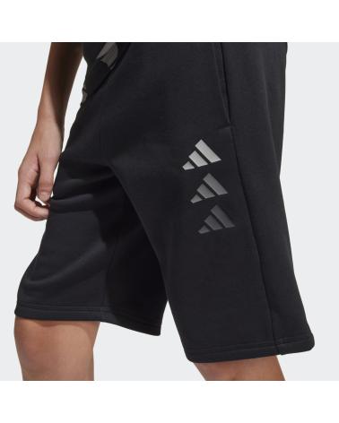 ADIDAS PANTALON CORTO EN COLOR NEGRO