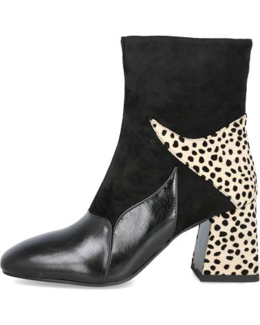 BOTIM AZAREY 578K120 PRETO COM CALCANHAR ESTAMPADO LEOPARDO E SALTO QUADRADO NEGRO
