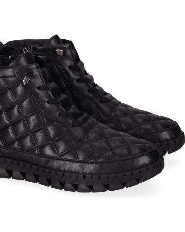 CHIKA10 RE FLORES 04 QUILTED ANKLE BOOTS IN BLACK NEGRO-BLACK
